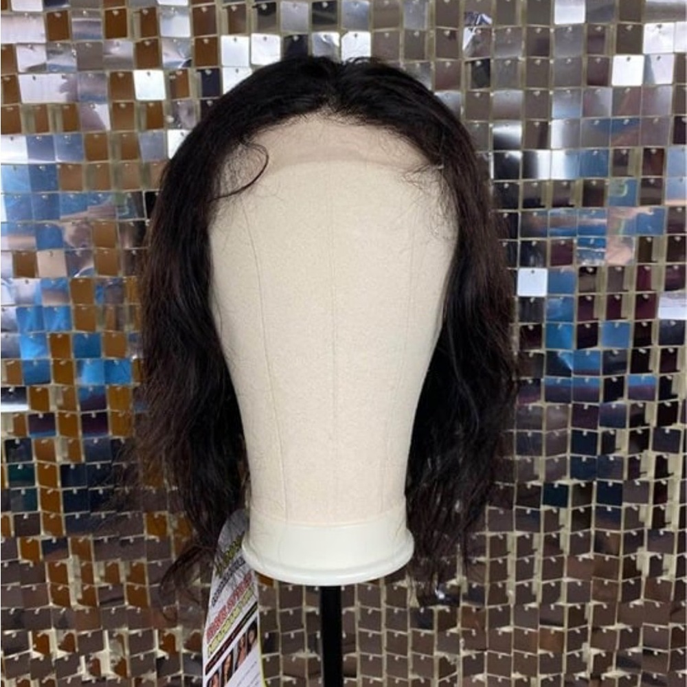 16" Body Wave Human Hair Wig 4x4 Lace Closure Natural Black Wig with Baby Hair